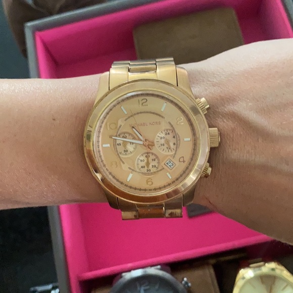 Michael Kora rose gold watch. - Picture 2 of 3